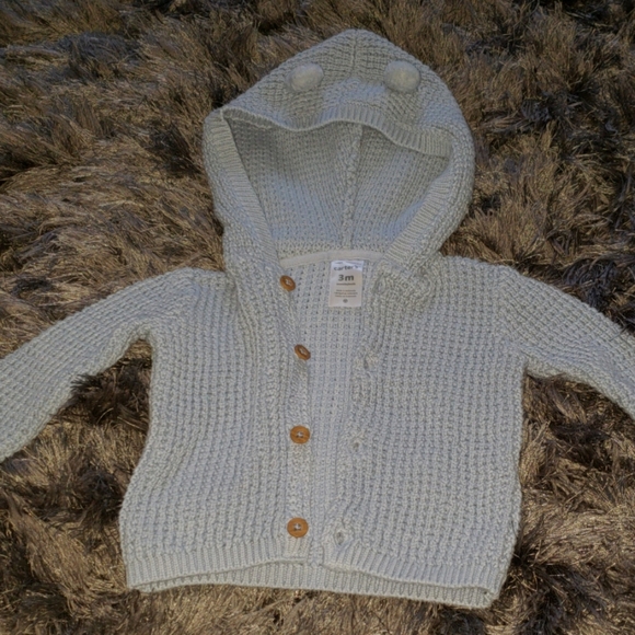 Sweater - Picture 2 of 2